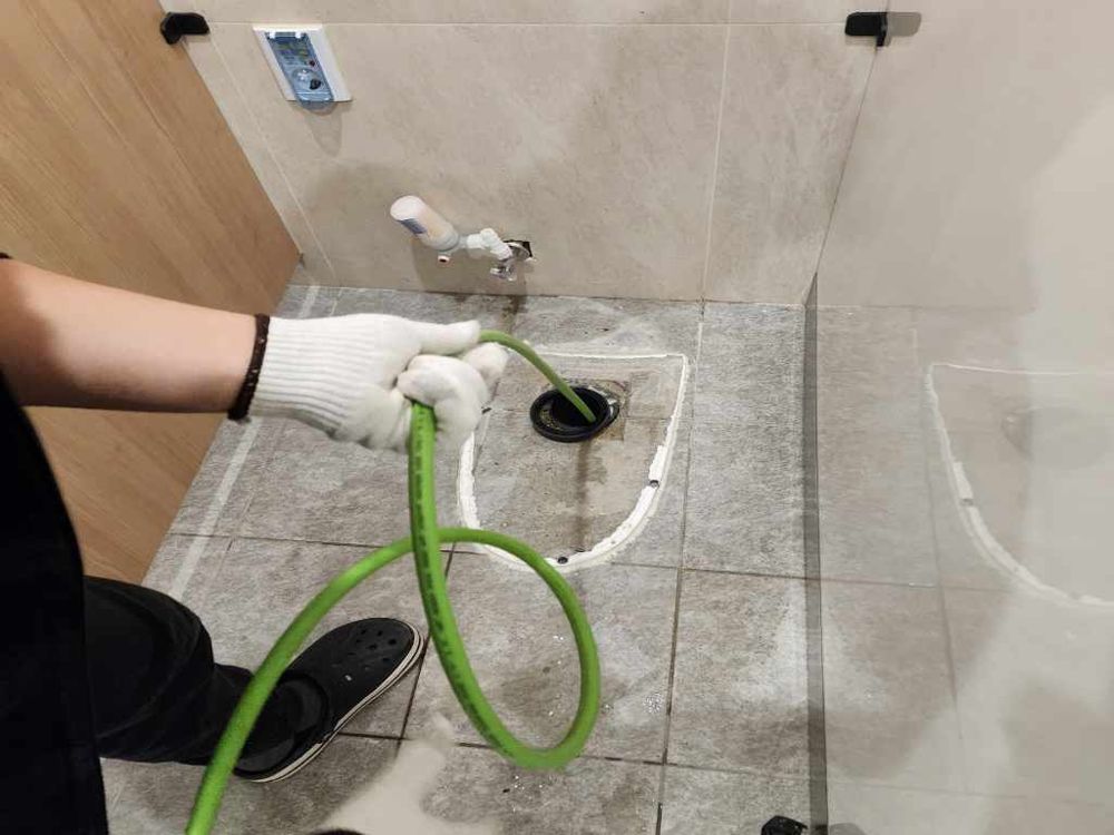 월피동 화장실 바닥 배수구 고압세척